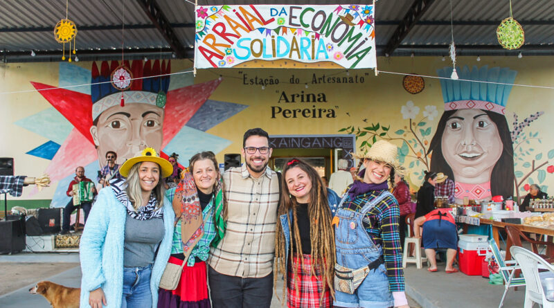 Arraial da Economia Solidária de Praia Grande celebra agricultura, artesanato, folclore e resgate do brincar